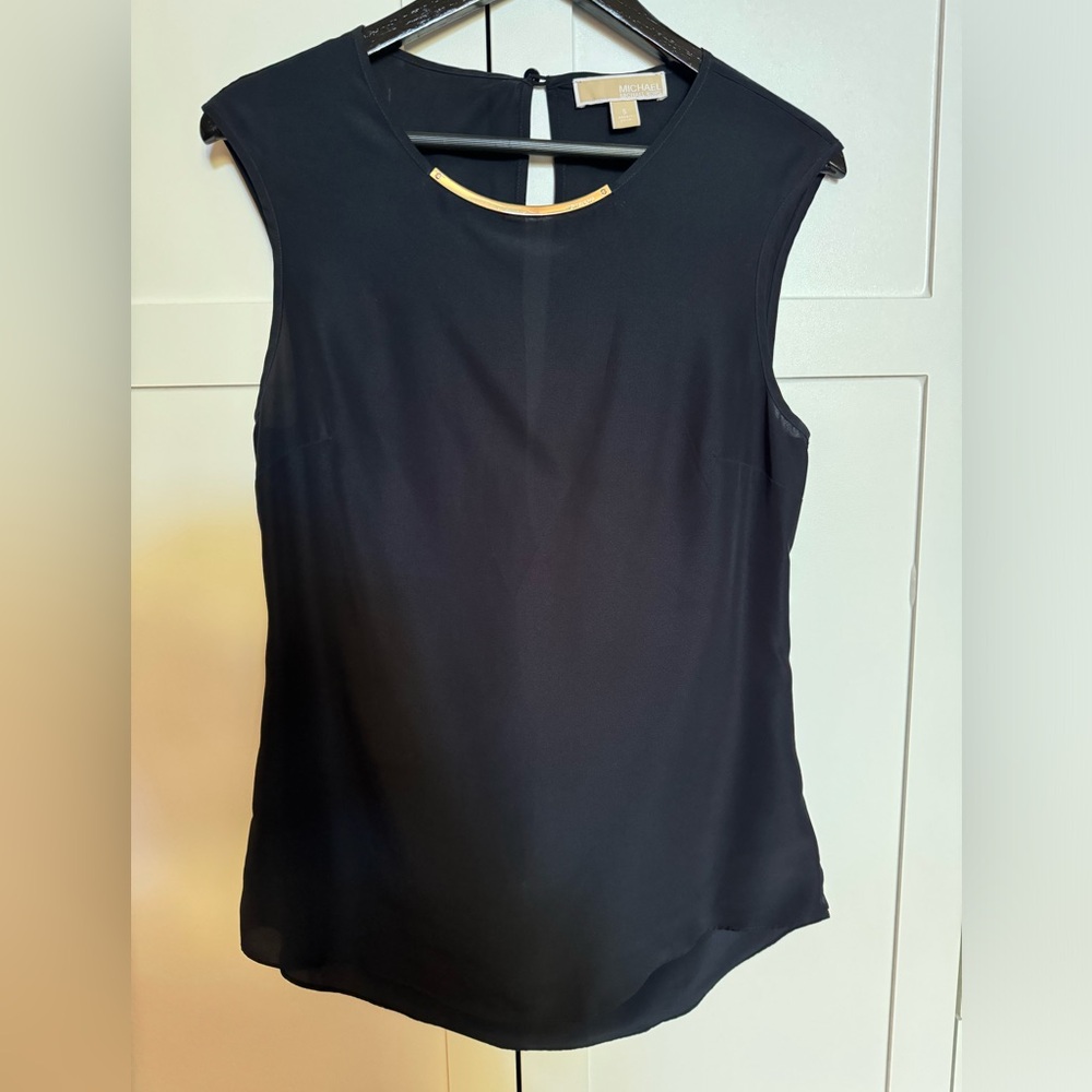 Michael Kors Sleeveless w Necklace Detail, Drape Back